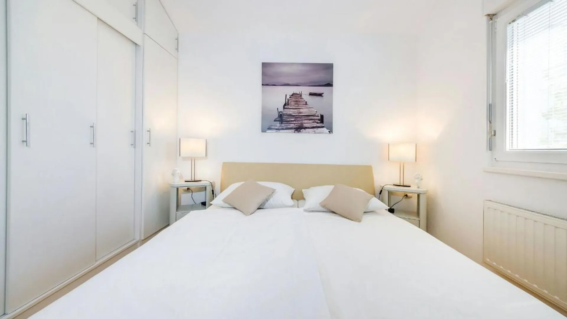 Sun & Sea Apartment Zara