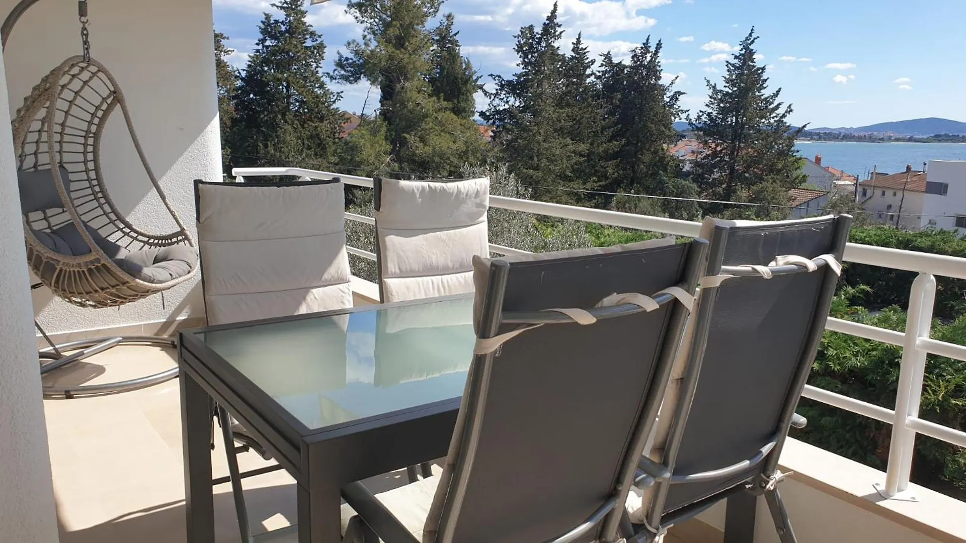 Sun & Sea Apartment Zara